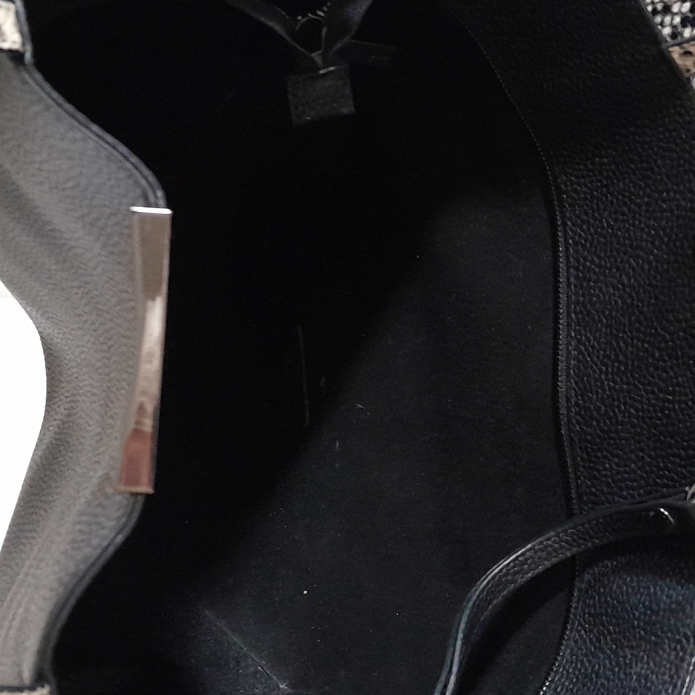 Tote - Picture 9 of 9